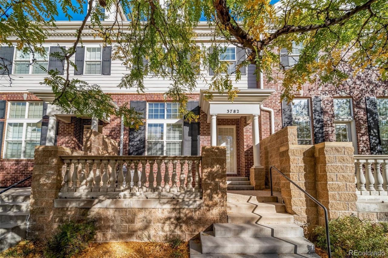 3782 S Dallas Street, Aurora, CO 80014 Main Photo