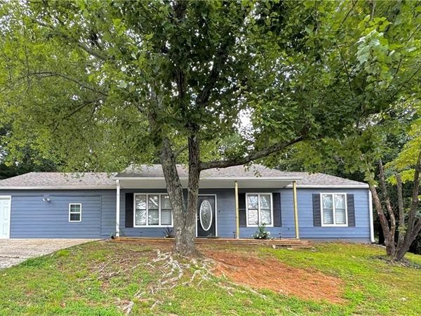 321 Knollwood Lane, Woodstock, GA 30188