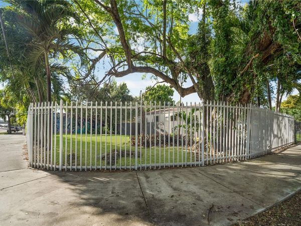 2900 NW 11th Ave, Miami, FL 33127