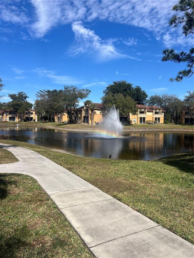 4791 Via Palm Lks, Unit 1701, West Palm Beach, FL 33417 Photo