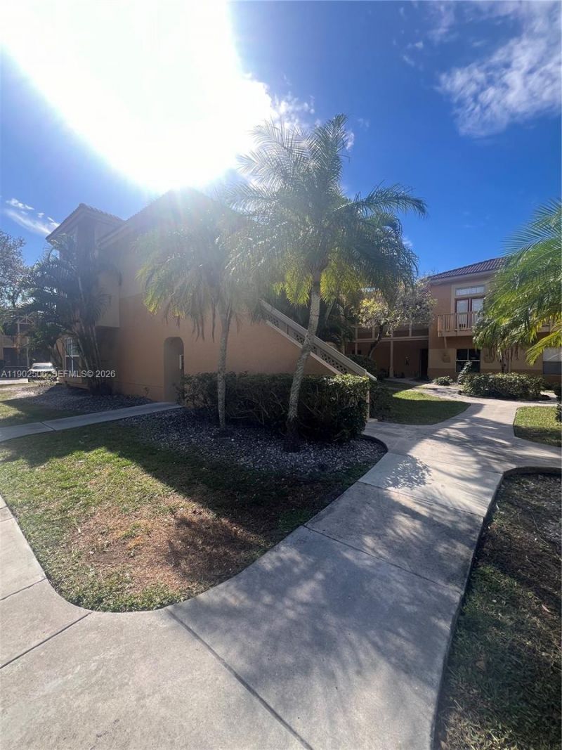 4791 Via Palm Lks, Unit 1701, West Palm Beach, FL 33417 Photo
