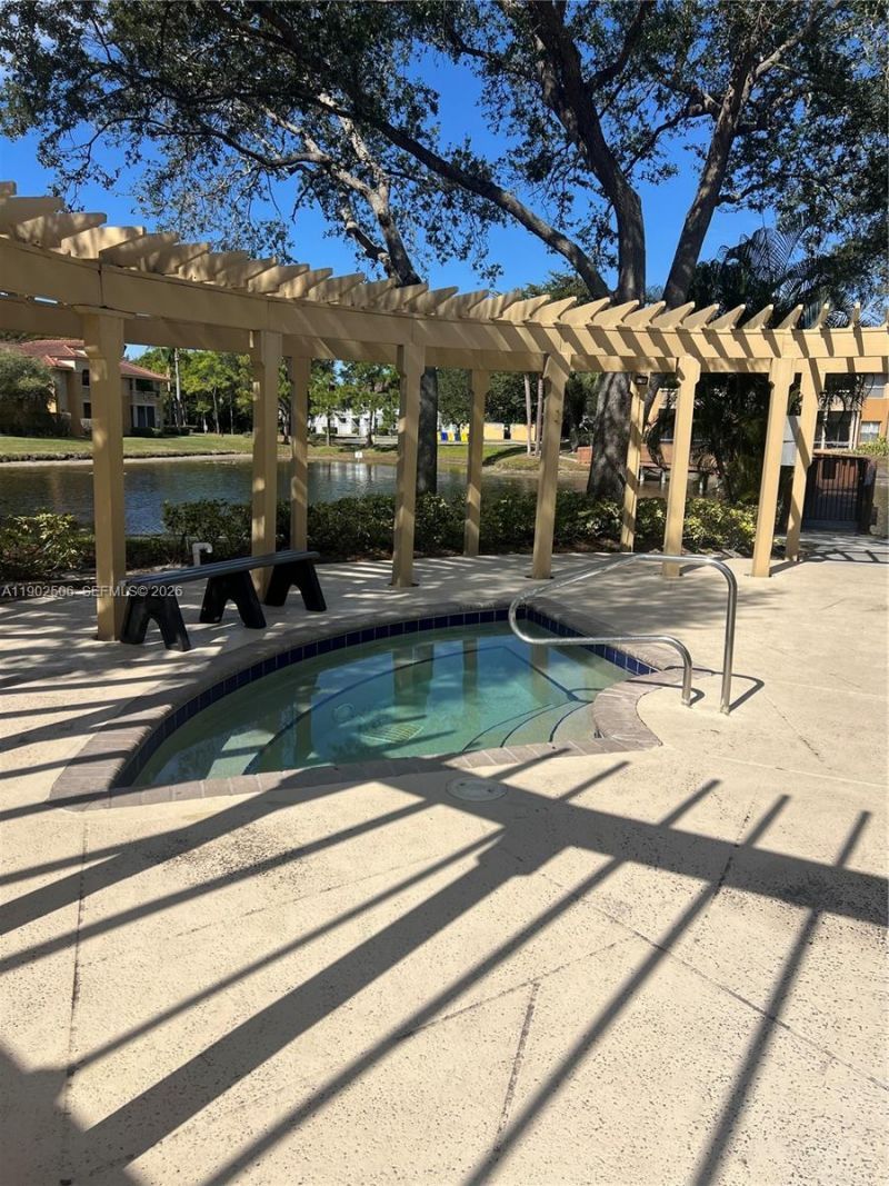 4791 Via Palm Lks, Unit 1701, West Palm Beach, FL 33417 Photo