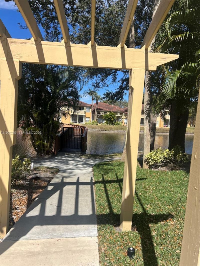 4791 Via Palm Lks, Unit 1701, West Palm Beach, FL 33417 Photo