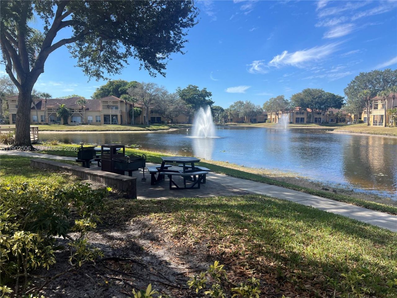 4791 Via Palm Lks, Unit 1701, West Palm Beach, FL 33417 Photo