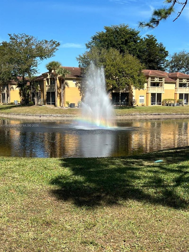 4791 Via Palm Lks, Unit 1701, West Palm Beach, FL 33417 Photo