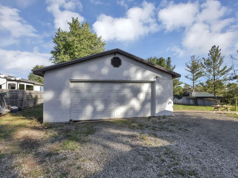 4464 Reynolds Road, Centerburg, OH 43011 Photo 37