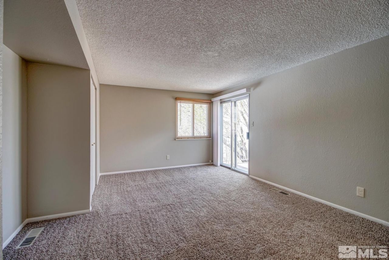 7513 Cumberland Circle, Reno, NV 89511 Photo