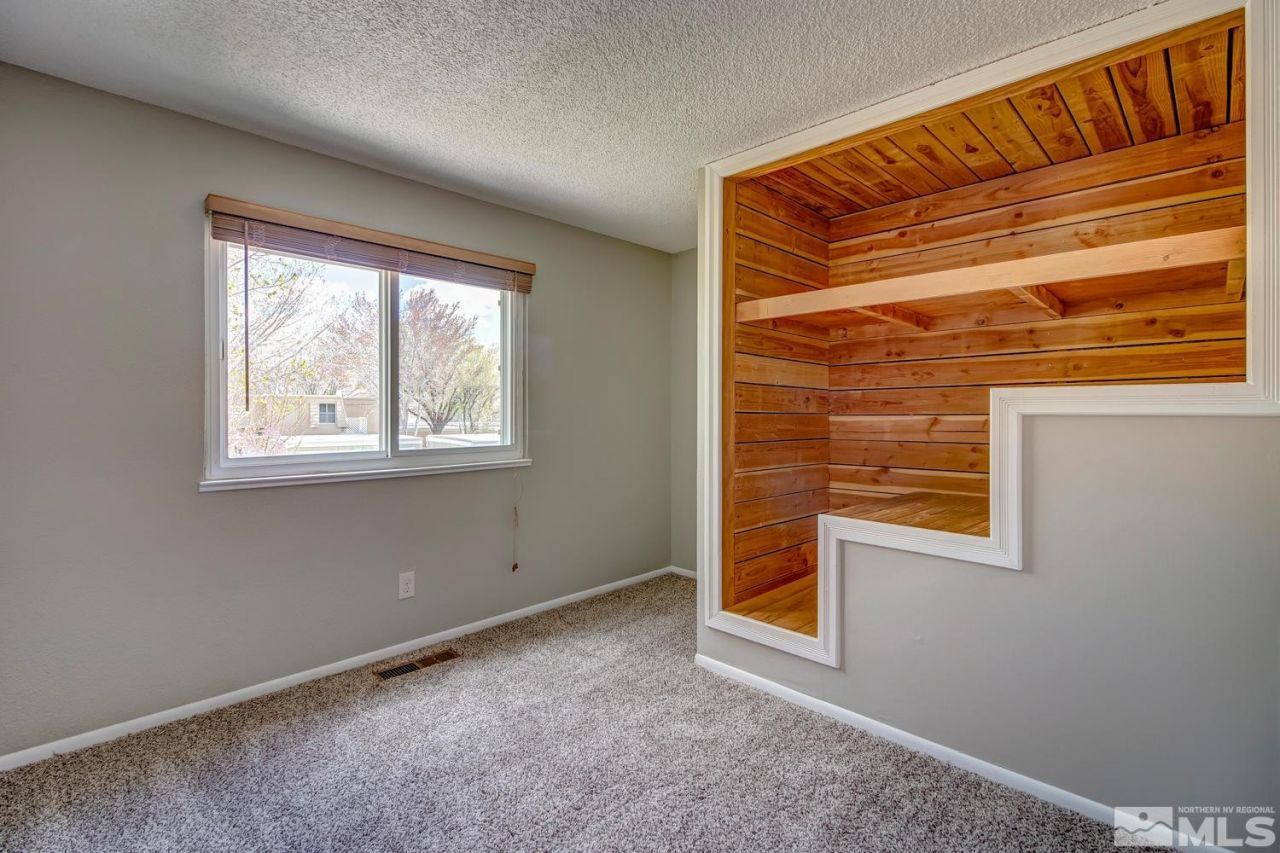 7513 Cumberland Circle, Reno, NV 89511 Photo