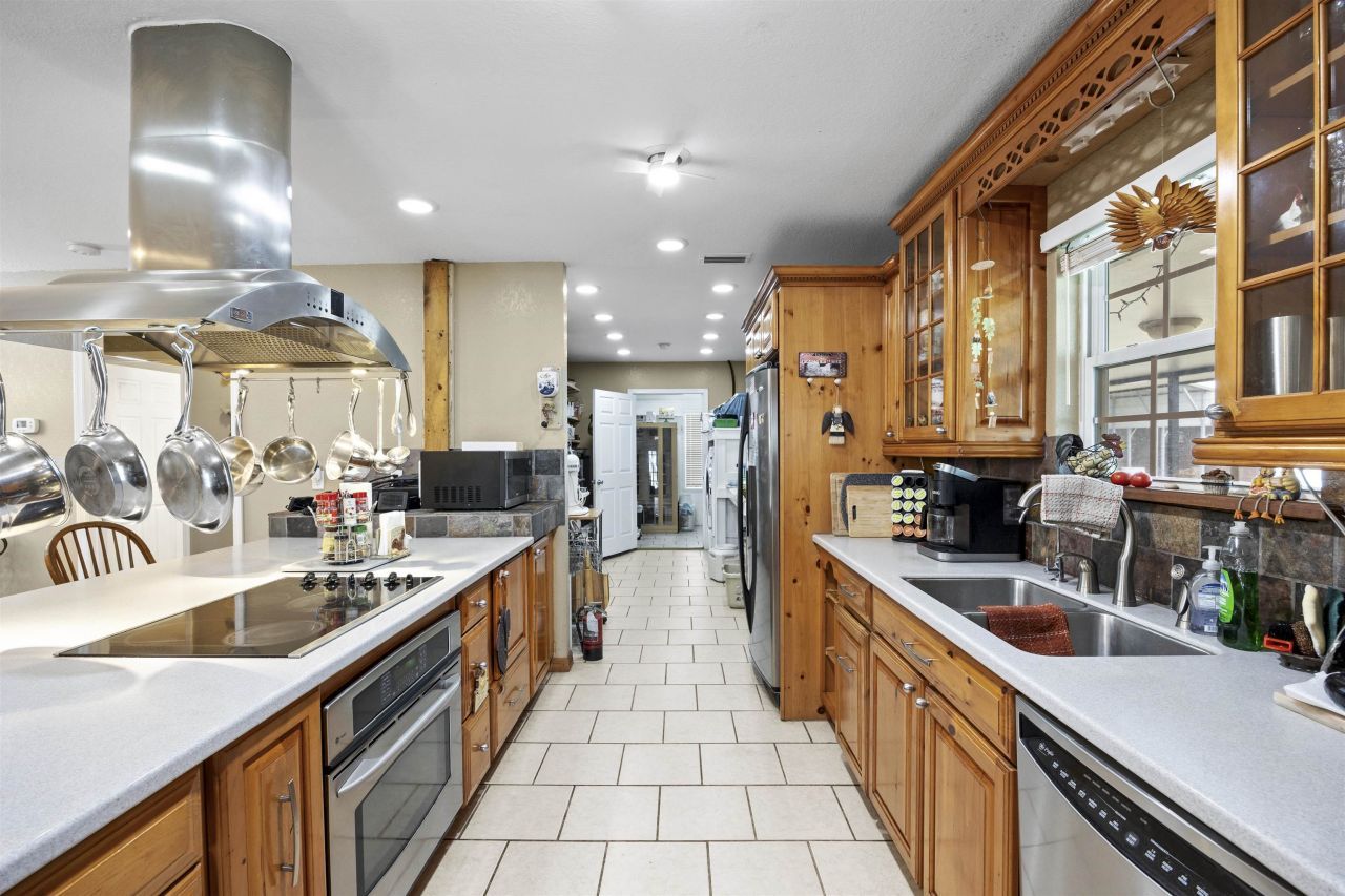 6676 SE Cr 255 , Lee, FL 32059 Photo