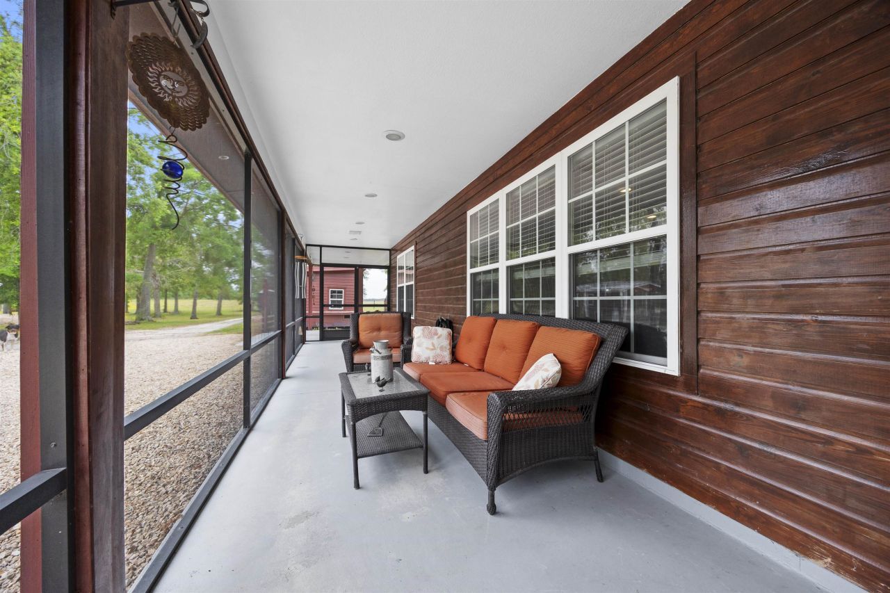 6676 SE Cr 255 , Lee, FL 32059 Photo