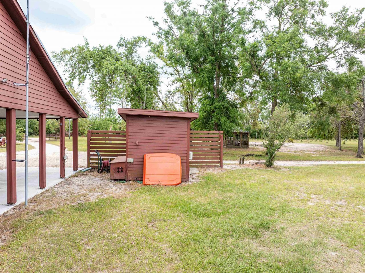 6676 SE Cr 255 , Lee, FL 32059 Photo