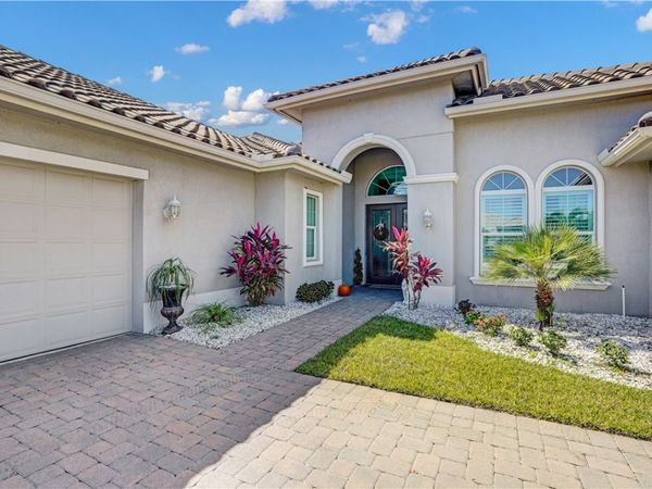461 Jacqueline Way SW, Vero Beach, FL 32968
