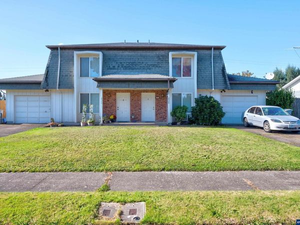 2522/2520 Main St SE, Albany, OR 97322
