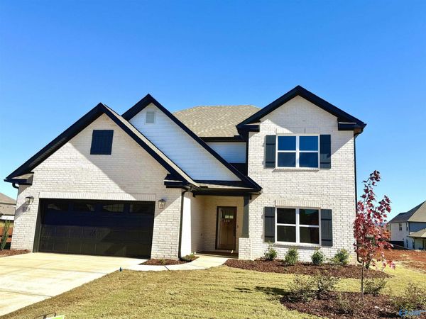 129 Ranna Drive, Huntsville, AL 35811