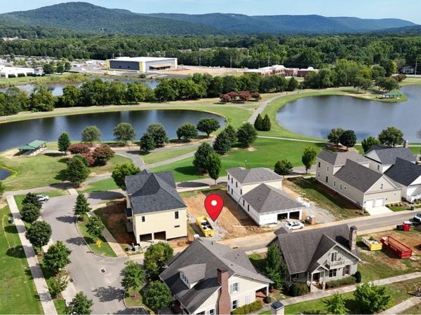 4 Lendon Park Drive, Huntsville, AL 35802