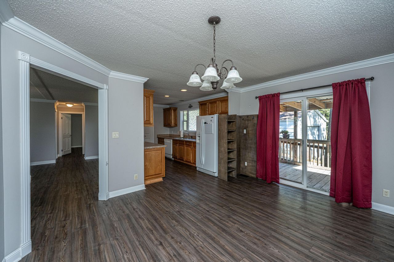 142 Mano Street Photo 14