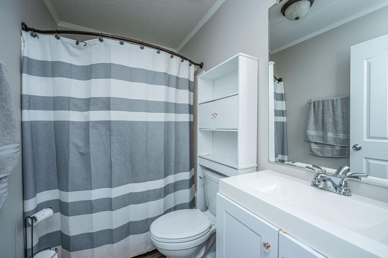 142 Mano Street Photo 29