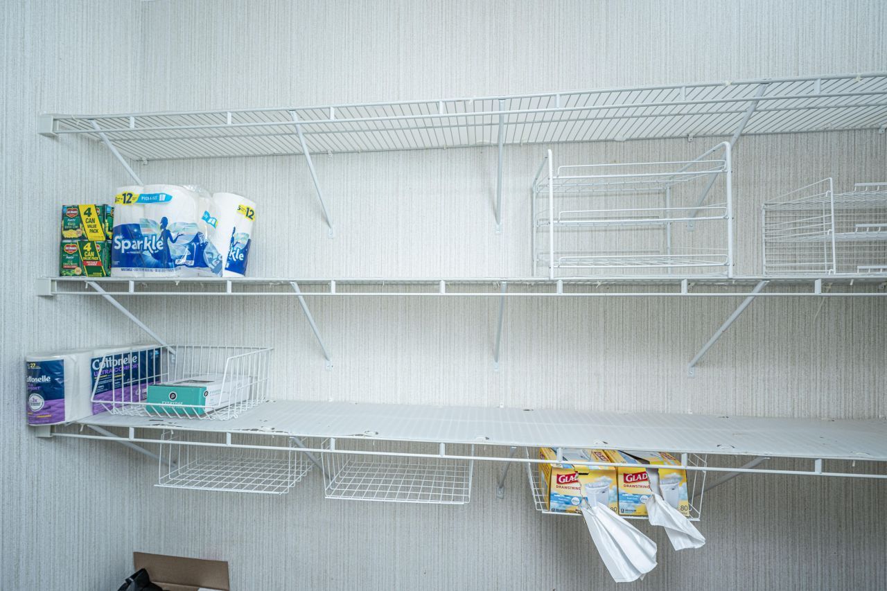 142 Mano Street Photo 32