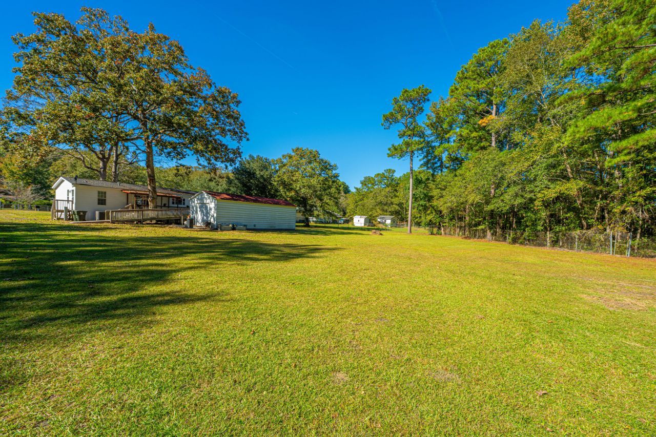 142 Mano Street Photo 37