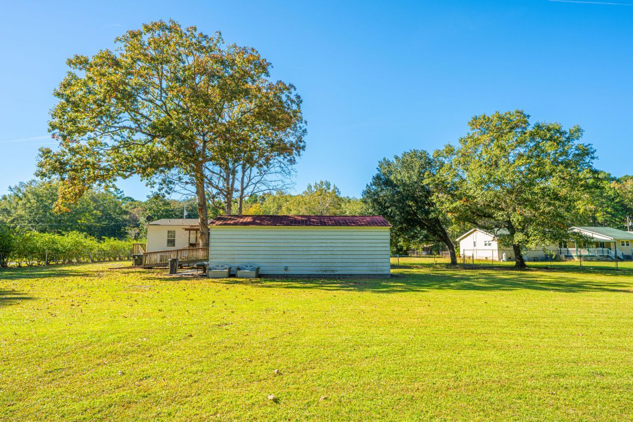 142 Mano Street Photo 38