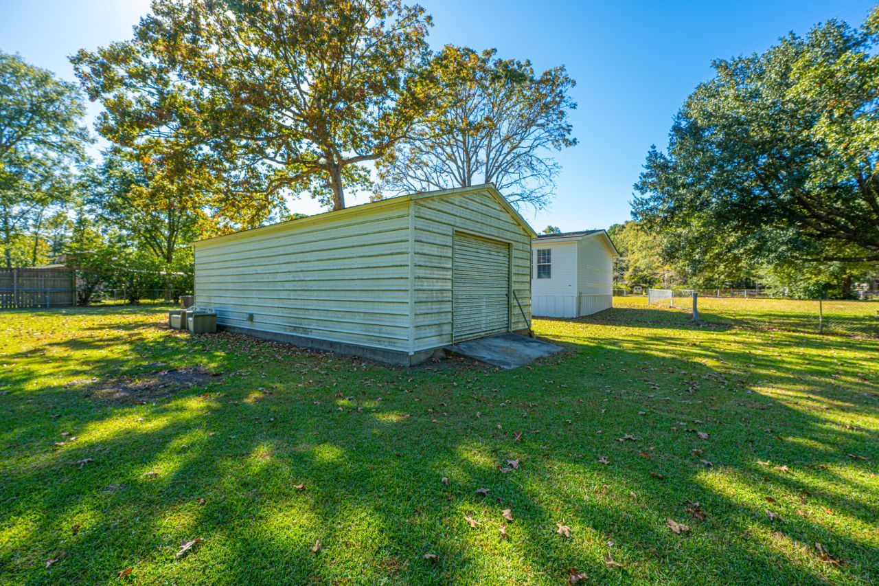 142 Mano Street Photo 39