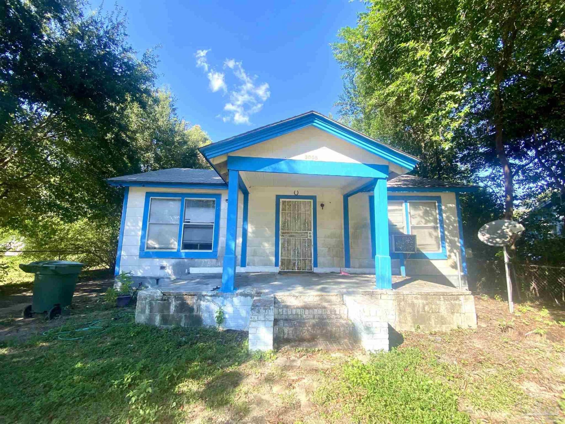 3008 W Lloyd St, Pensacola, FL 32505 Main Photo