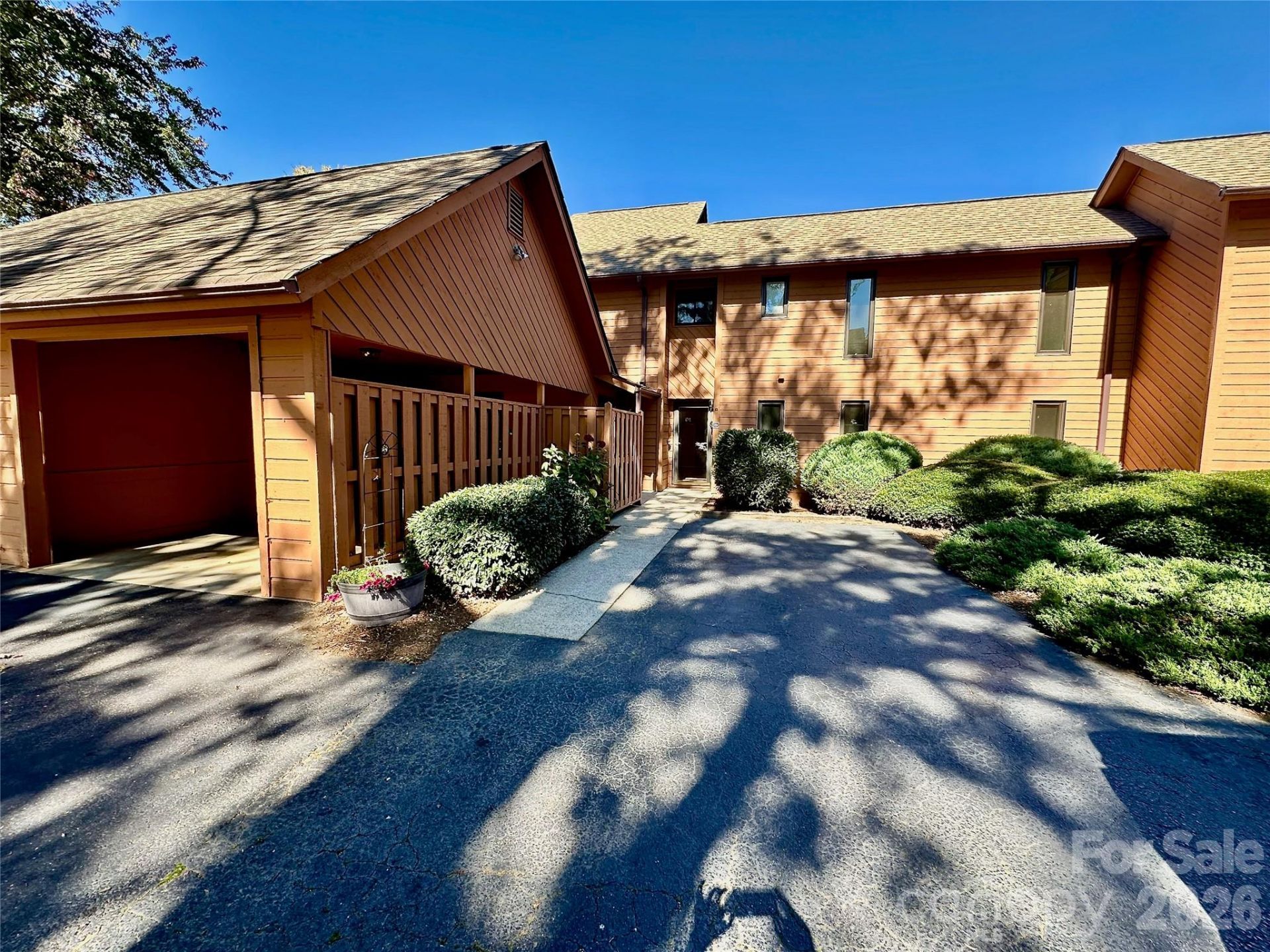 25 Village Drive, Unit 25, Asheville, NC 28803
