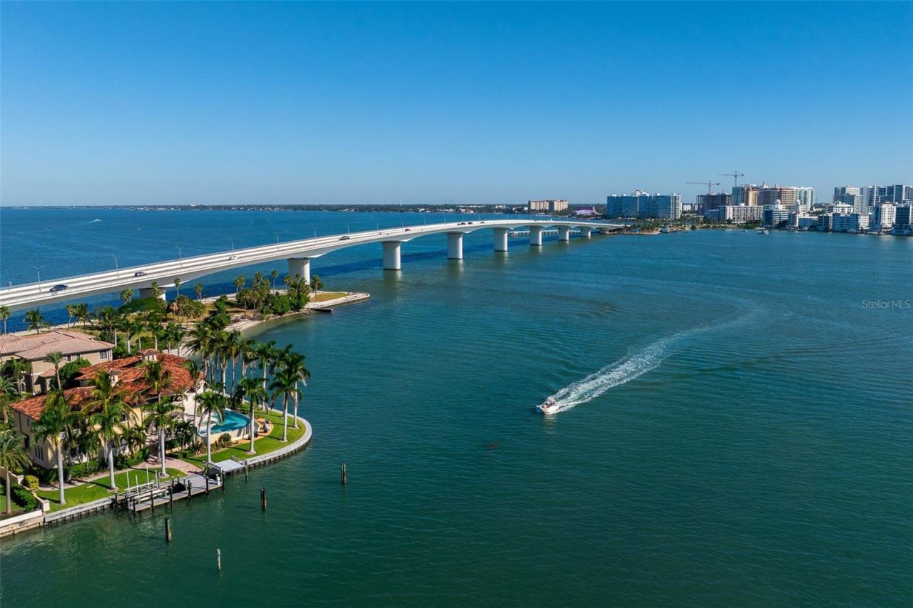 600 Mourning Dove Drive, Sarasota, FL 34236 Photo