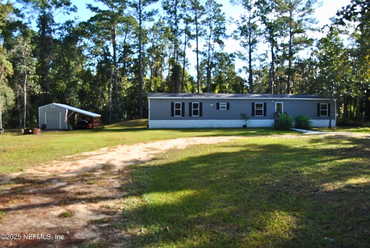 186 Jim Bryant Road, East Palatka, FL 32131 Main Photo