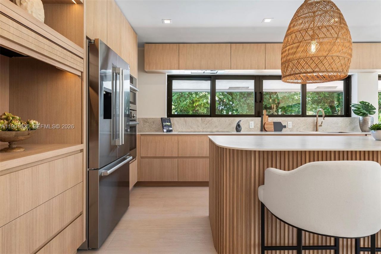 10945 SW 75th Ct, Pinecrest, FL 33156 Photo