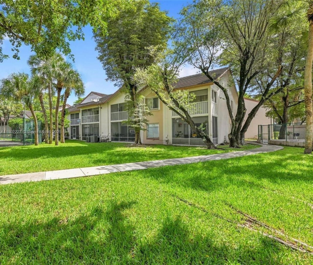 9241 SW 138th Pl, Unit 9241, Miami, FL 33186 Photo