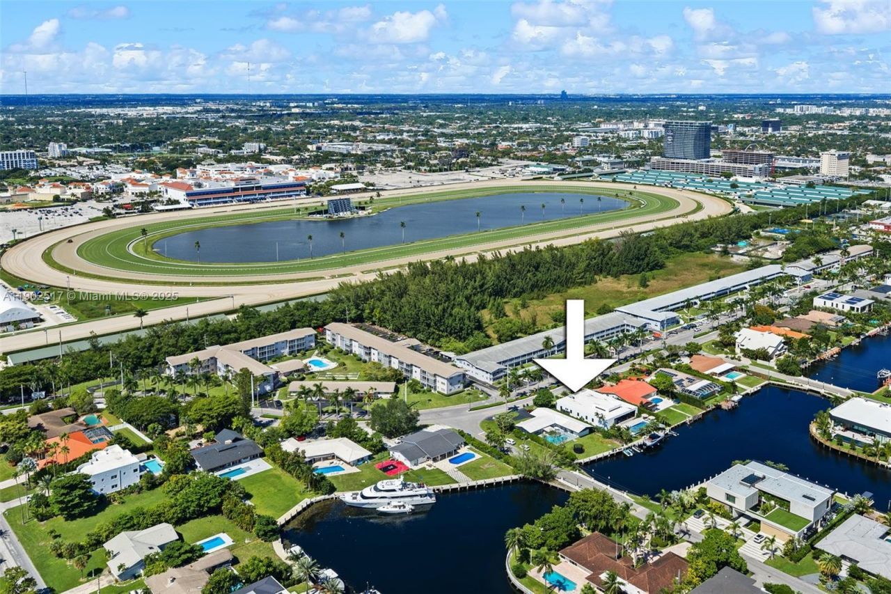 655 Layne Blvd, Hallandale Beach, FL 33009 Photo