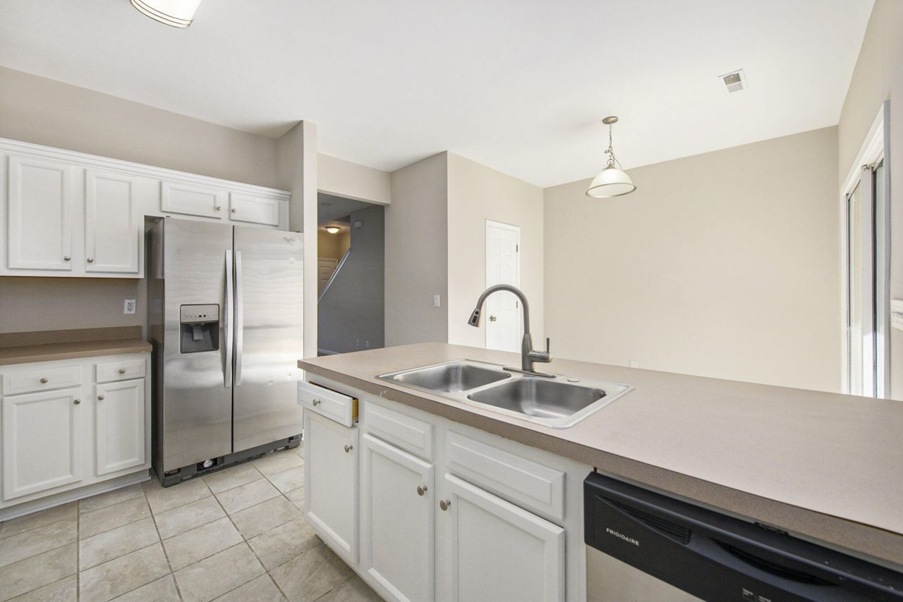 1035 Lexi Court Photo 10