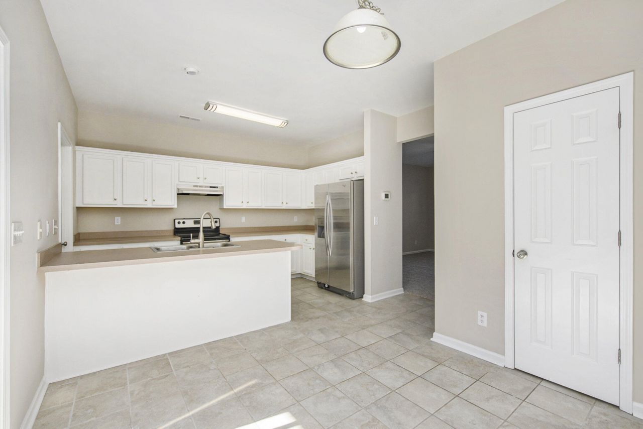 1035 Lexi Court Photo 8