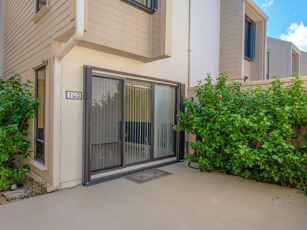 1102 SE Mitchell Avenue, Unit 103, Port Saint Lucie, FL 34952 Photo