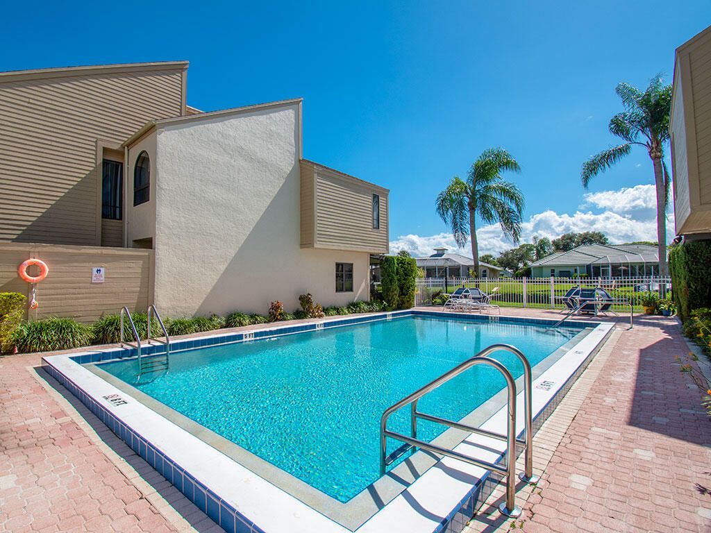 1102 SE Mitchell Avenue, Unit 103, Port Saint Lucie, FL 34952 Photo