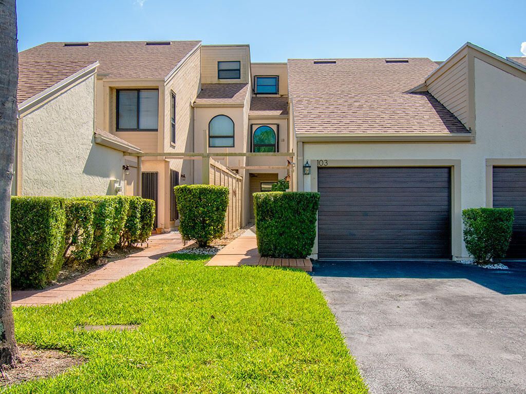 1102 SE Mitchell Avenue, Unit 103, Port Saint Lucie, FL 34952 Photo