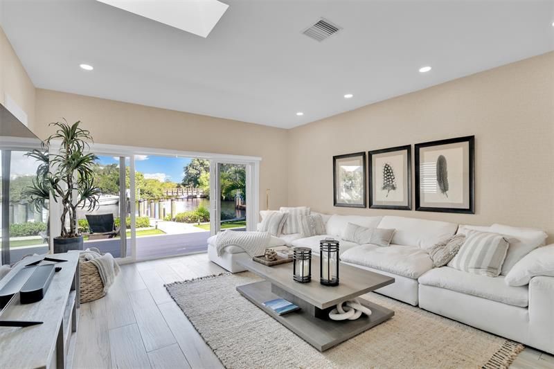 17026 Bay Street, Jupiter, FL 33477 Photo