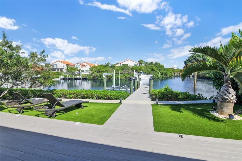 17026 Bay Street, Jupiter, FL 33477 Photo