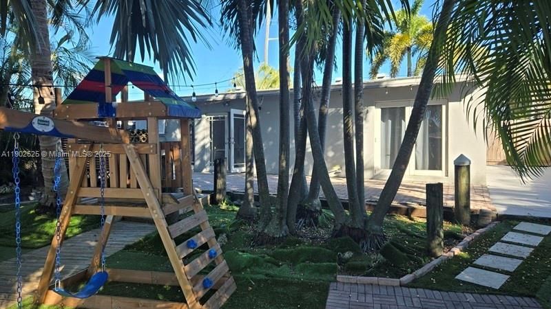 2622 Sheridan St, Hollywood, FL 33020 Photo