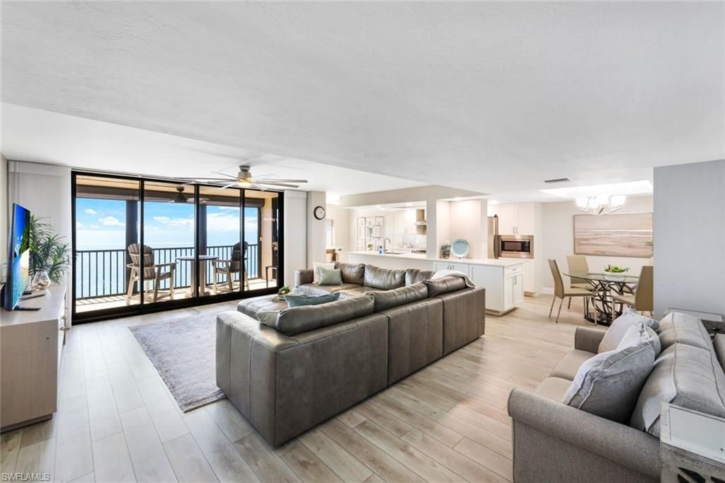 10951 Gulf Shore Dr, Unit 1202, Naples, FL 34108 Photo