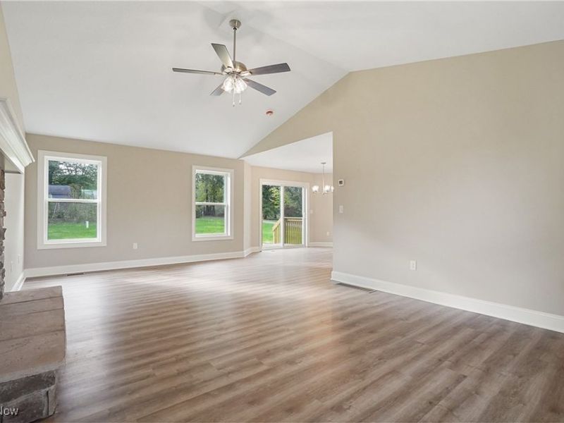 4133 State Route 225, Diamond, OH 44412 Photo 7