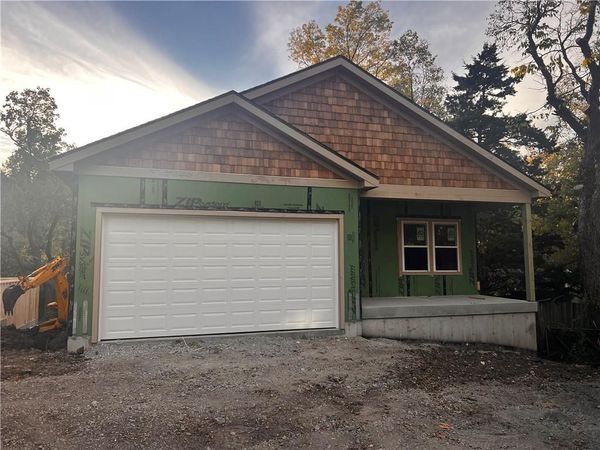 5024 Fontana Street, Roeland Park, KS 66205