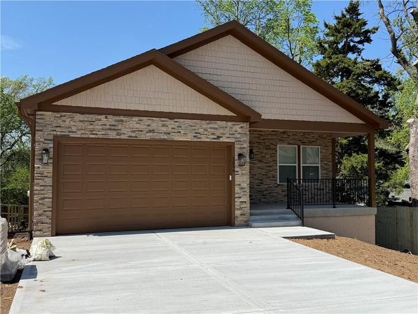 5024 Fontana Street, Roeland Park, KS 66205