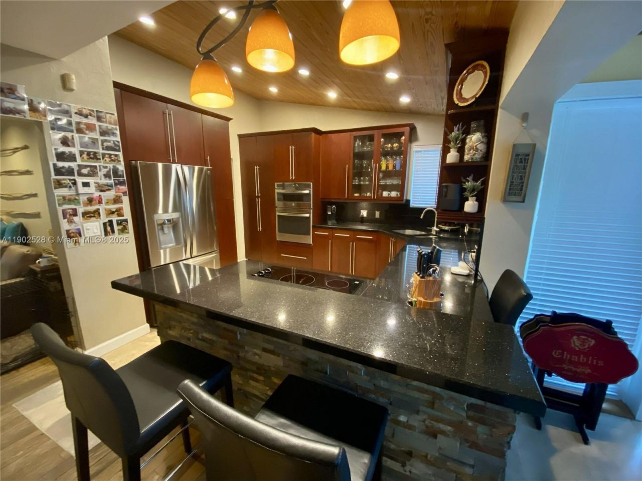 5935 SW 42nd St, Miami, FL 33155 Photo