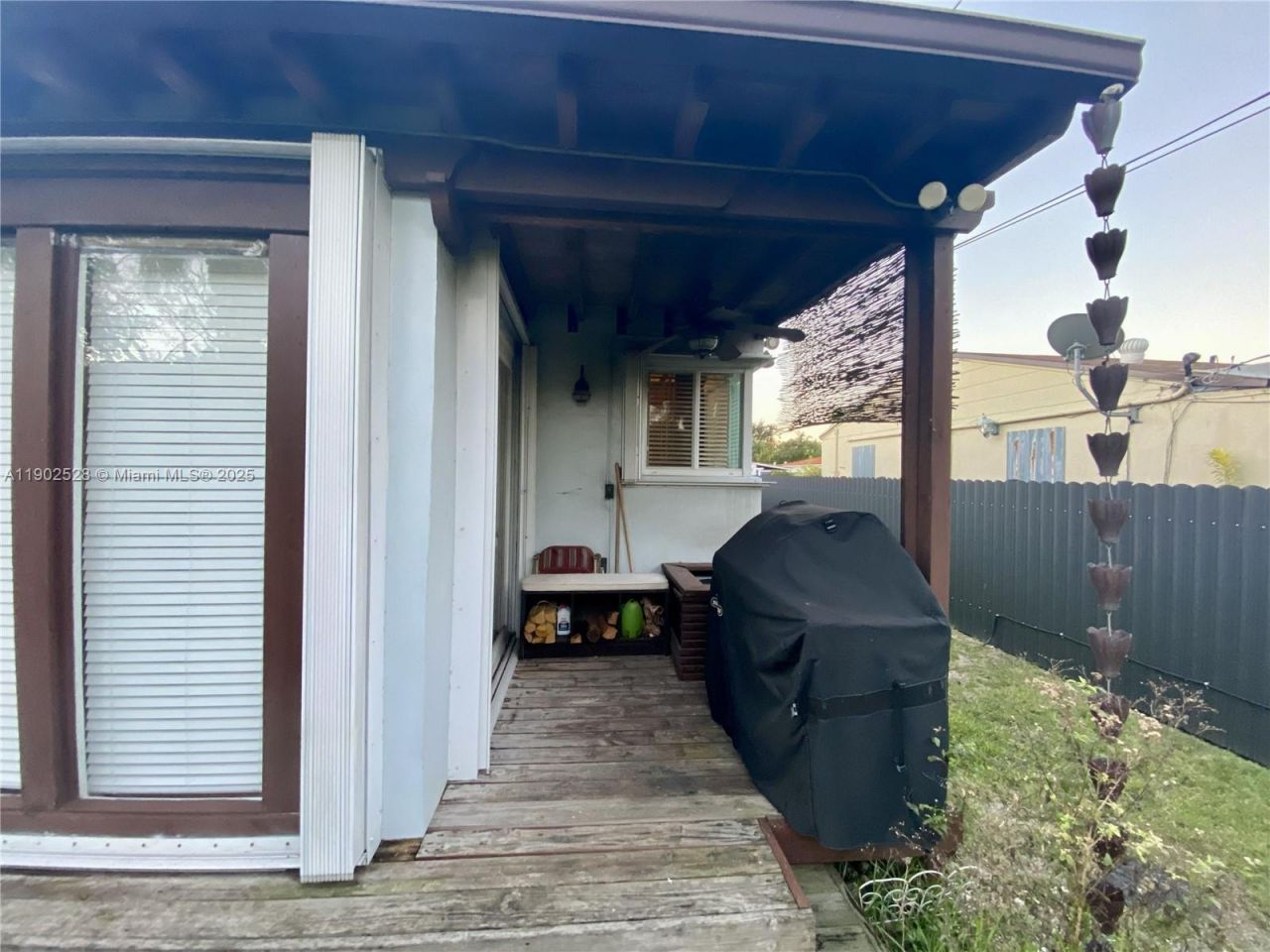 5935 SW 42nd St, Miami, FL 33155 Photo