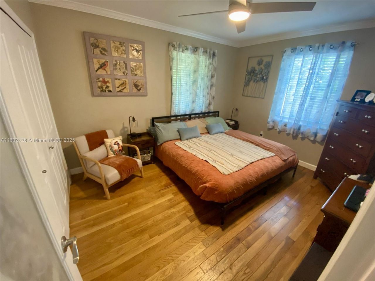 5935 SW 42nd St, Miami, FL 33155 Photo