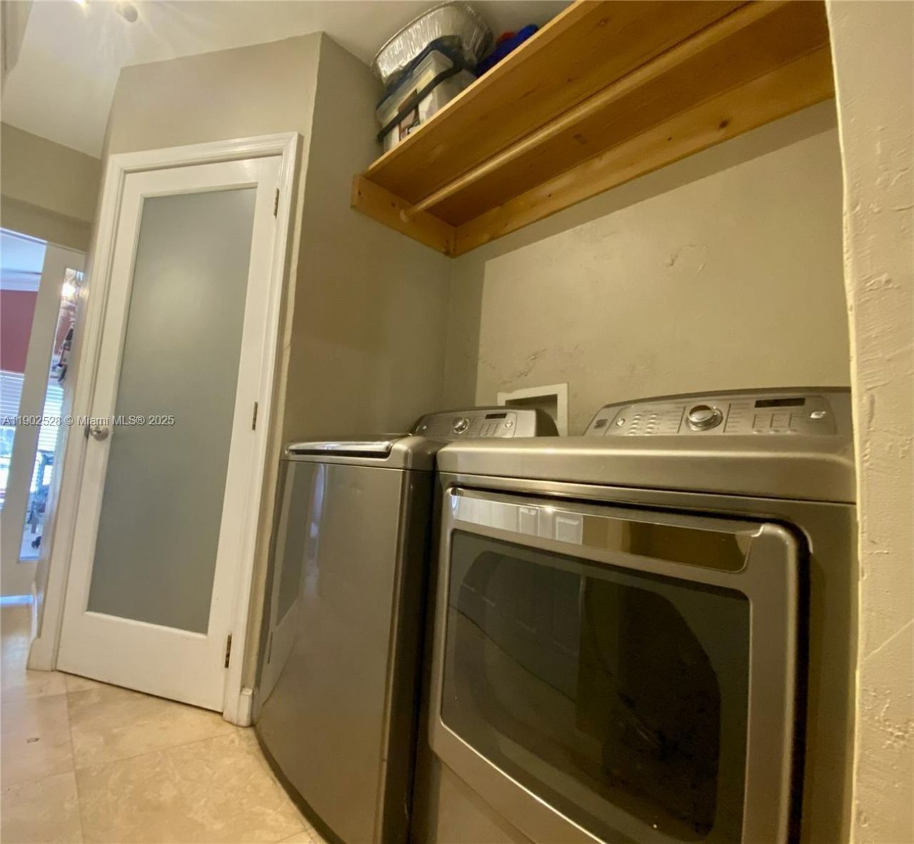 5935 SW 42nd St, Miami, FL 33155 Photo