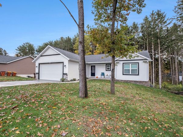 13142 Spruce Ridge Drive NE, Gowen, MI 49326