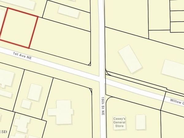 1ST AVENUE, Watertown, SD 57201